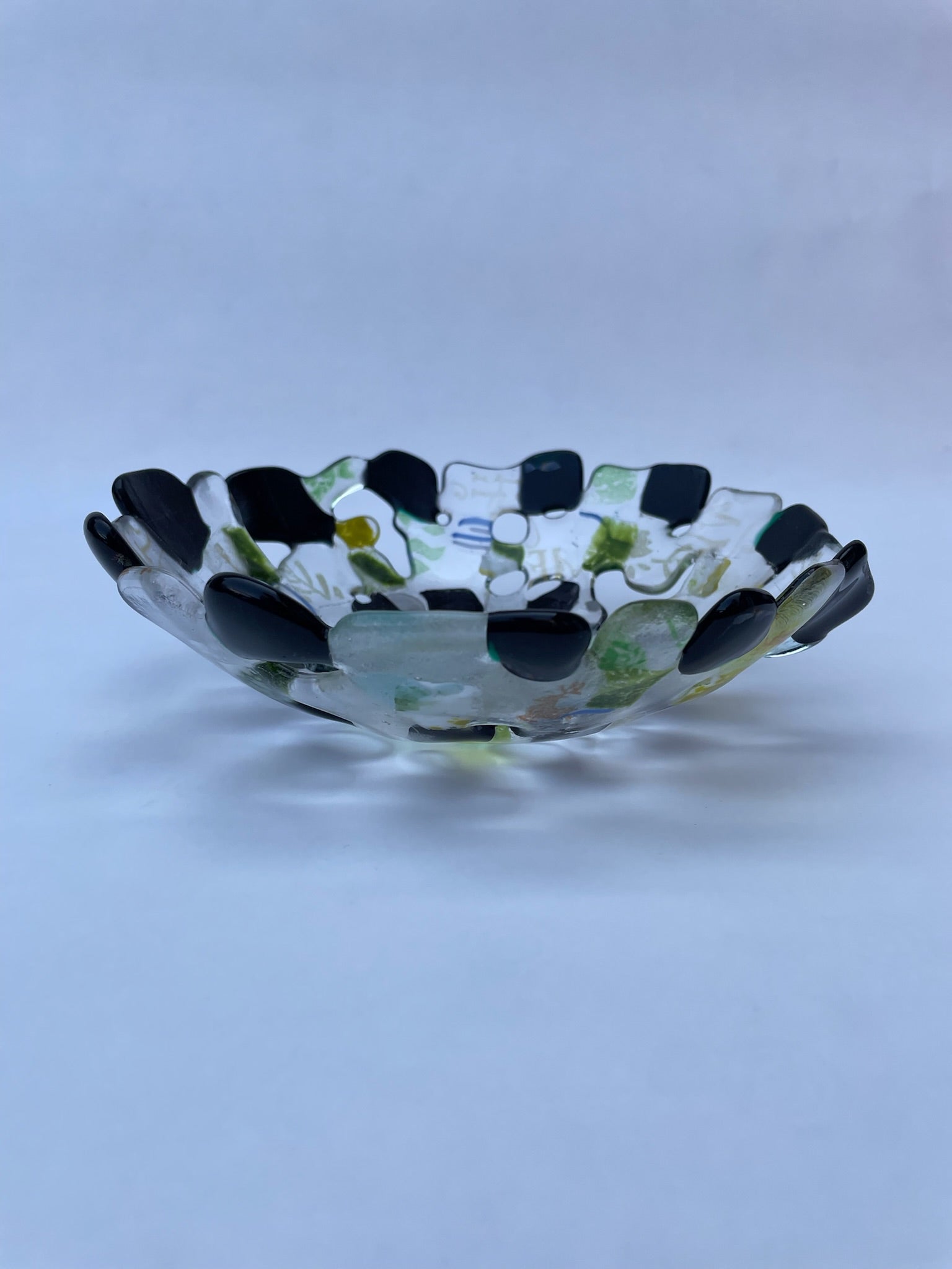 Black and White Pebble Dish - Recyclyed Glass